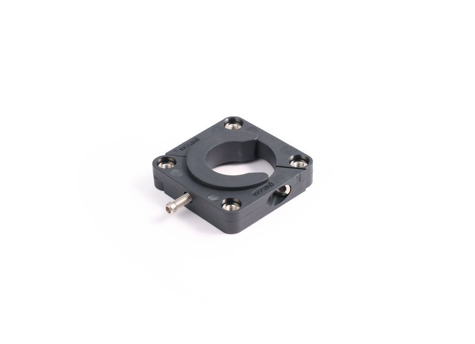 Адаптер M12P-BK38-Ф18.5 1630000003501 - фото 1